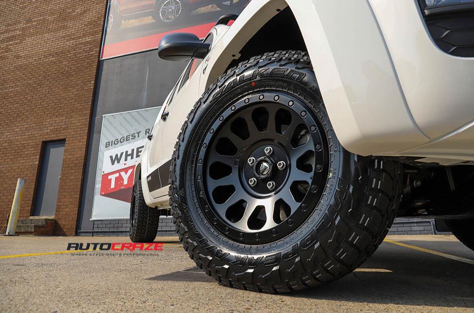 VOLKSWAGEN AMAROK VECTOR MATTE BLACK